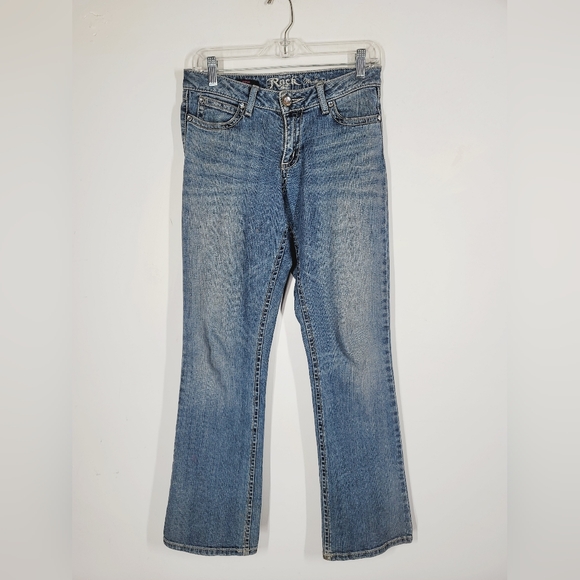 Wrangler Denim - Wrangler Women's Light Blue Flare Jeans, Size 5/6x32